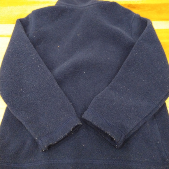3/20$ 2T Tag zip up blue fleece sweater - Picture 6 of 6